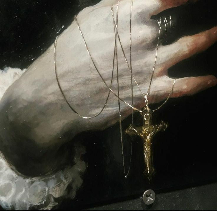 Tienda online de artículos religiosos: rosarios, anillos, crucifijos y brazaletes. Envíos rápidos, diseños exclusivos y materiales de alta calidad. Expresa tu fe con estilo y significado.Jesucristo biblia